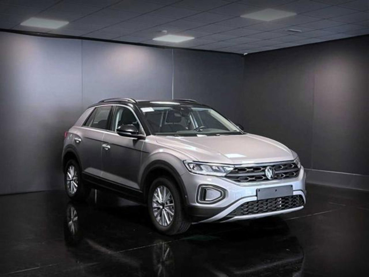 Volkswagen T-Roc 1.0 TSI Life (4)