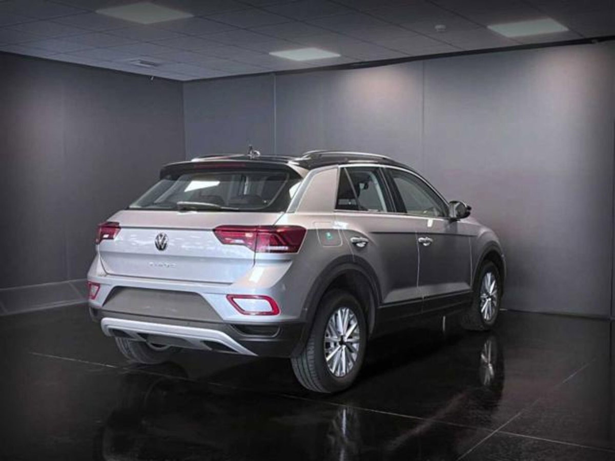 Volkswagen T-Roc 1.0 TSI Life (8)
