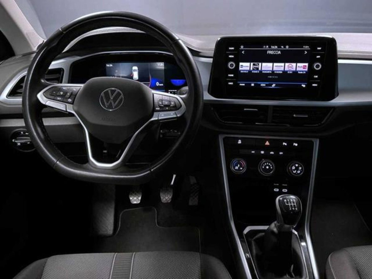 Volkswagen T-Roc 1.0 TSI Life (14)