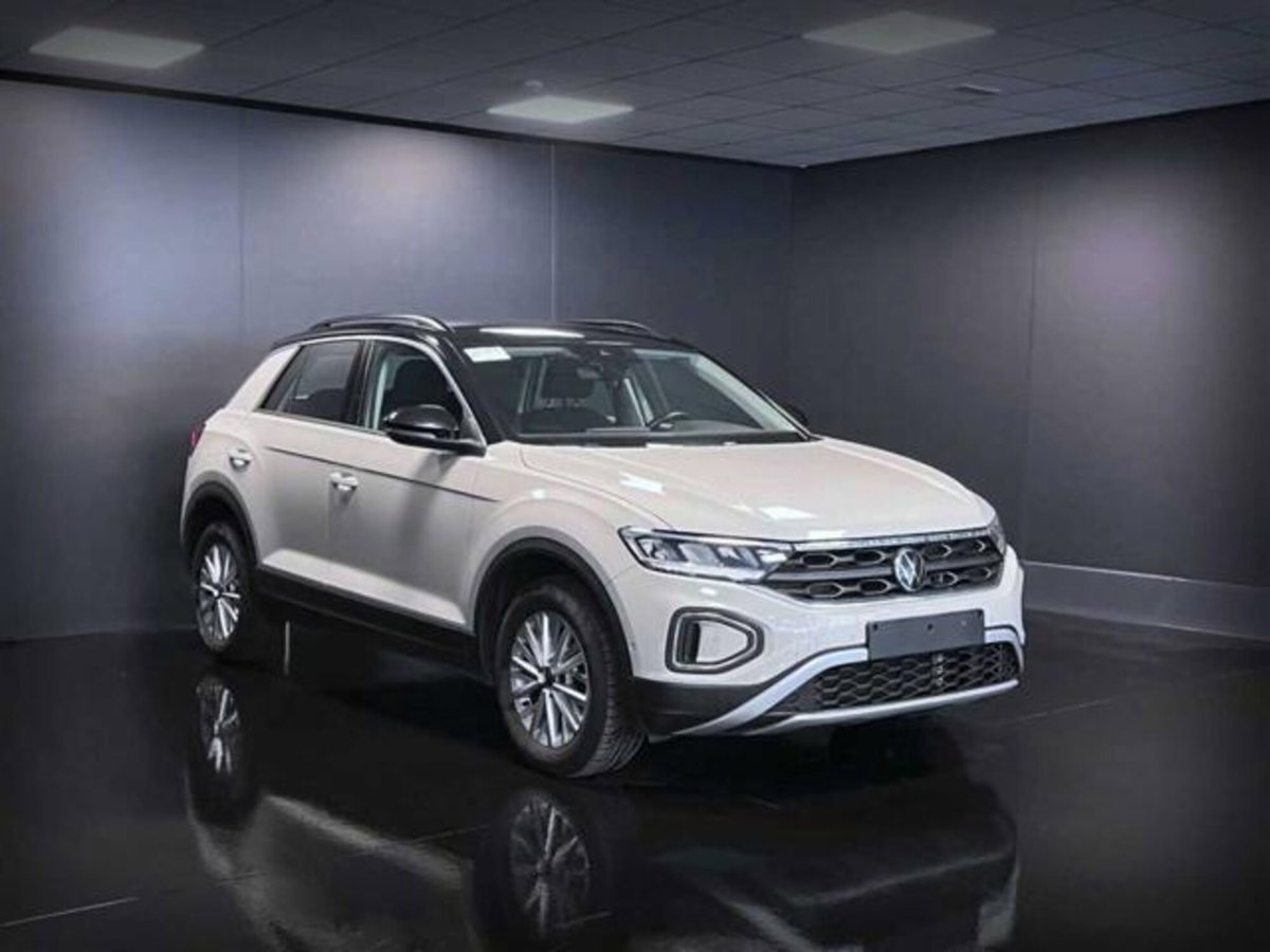 Volkswagen T-Roc 1.0 TSI Life (3)