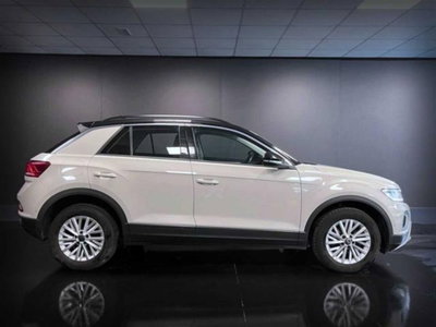 Volkswagen T-Roc 1.0 TSI Life (5)