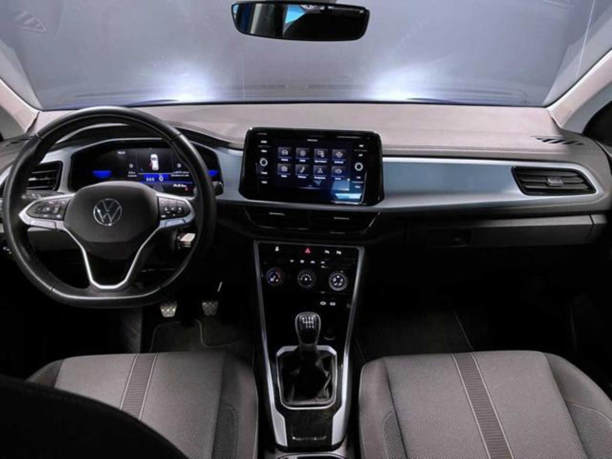 Volkswagen T-Roc 1.0 TSI Life (19)