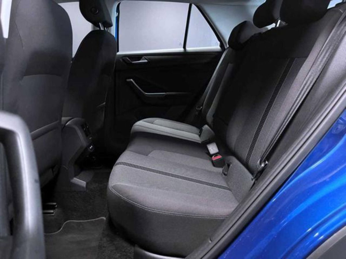 Volkswagen T-Roc 1.0 TSI Life (20)