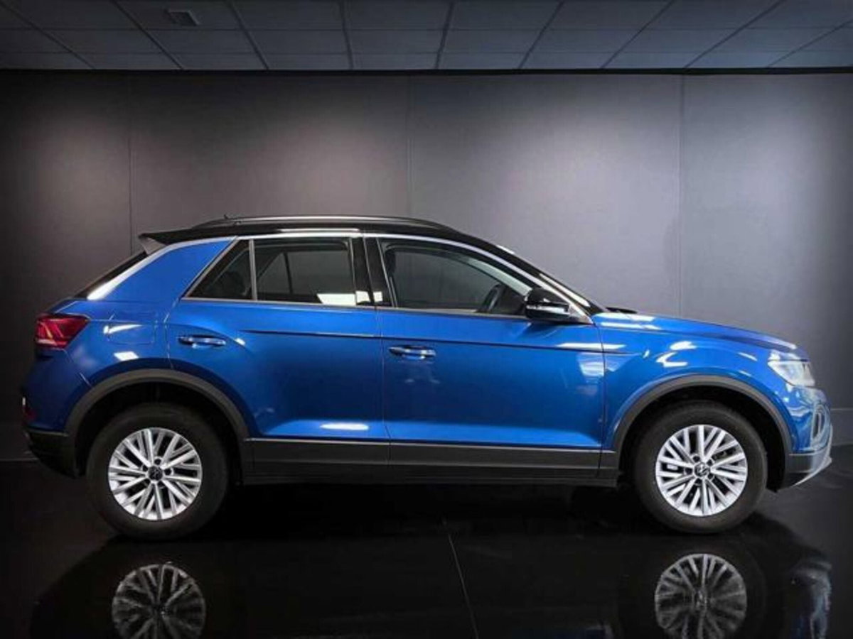 Volkswagen T-Roc 1.0 TSI Life (5)