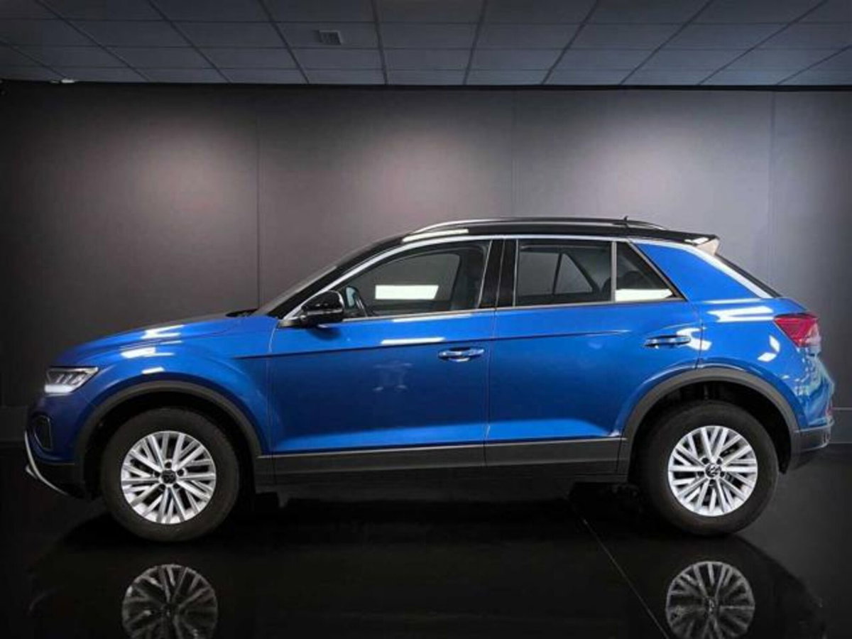 Volkswagen T-Roc 1.0 TSI Life (8)