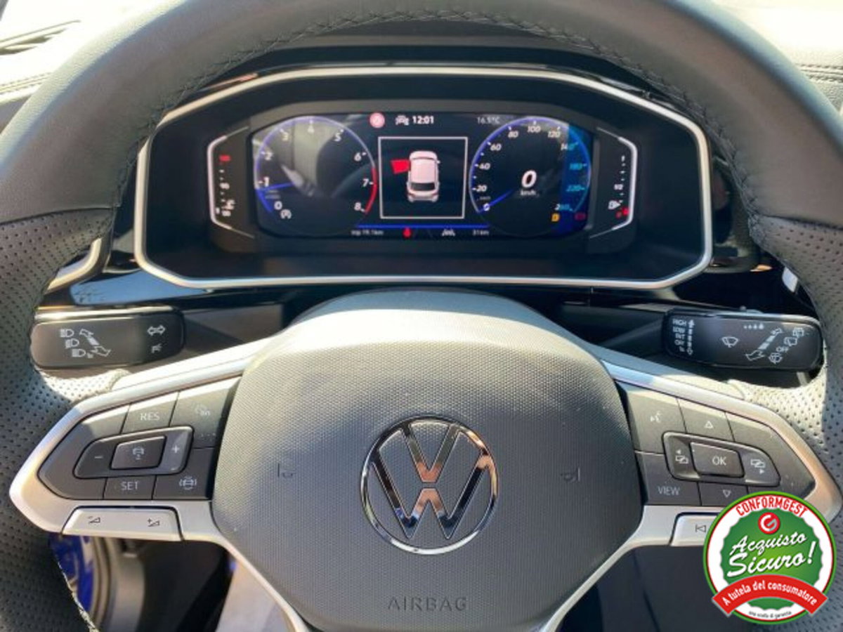 Volkswagen T-Roc 1.5 tsi R-Line (11)