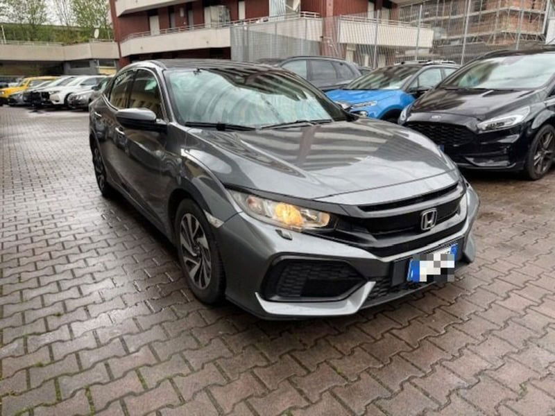Honda Civic 1.6 5 porte Executive
