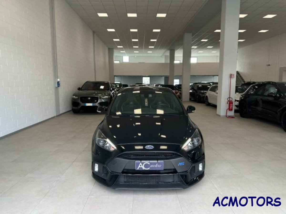 Ford Focus 2.3 350 CV AWD RS (2)