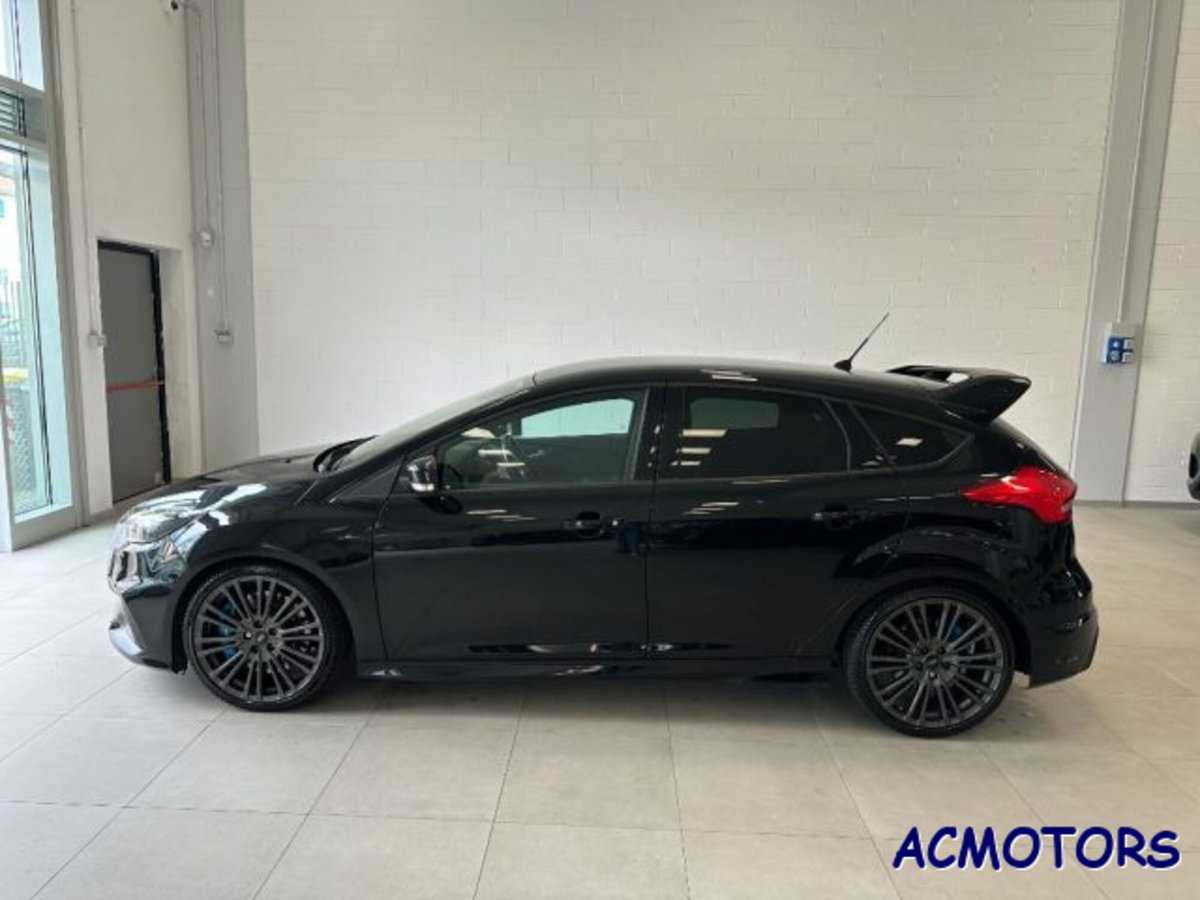 Ford Focus 2.3 350 CV AWD RS (3)