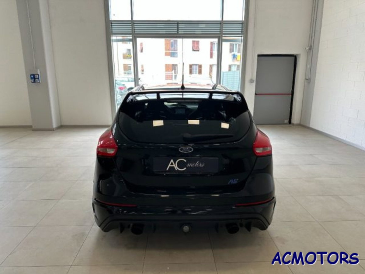 Ford Focus 2.3 350 CV AWD RS (5)