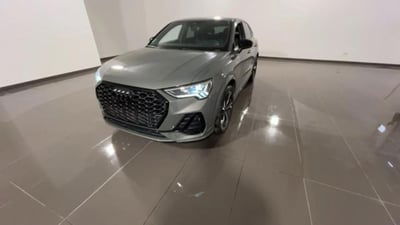 Audi Q3 Sportback 35 2.0 tdi Identity Black s-tronic usata