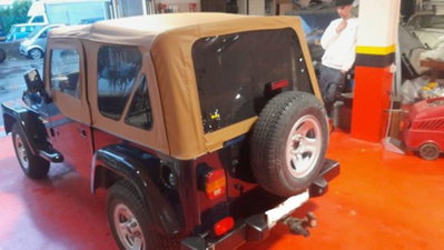 Jeep Wrangler 2.5 cat Soft top (EU) (4)