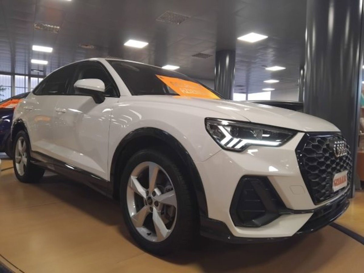 Audi Q3 Sportback 40 TDI quattro S tronic Business Plus (4)