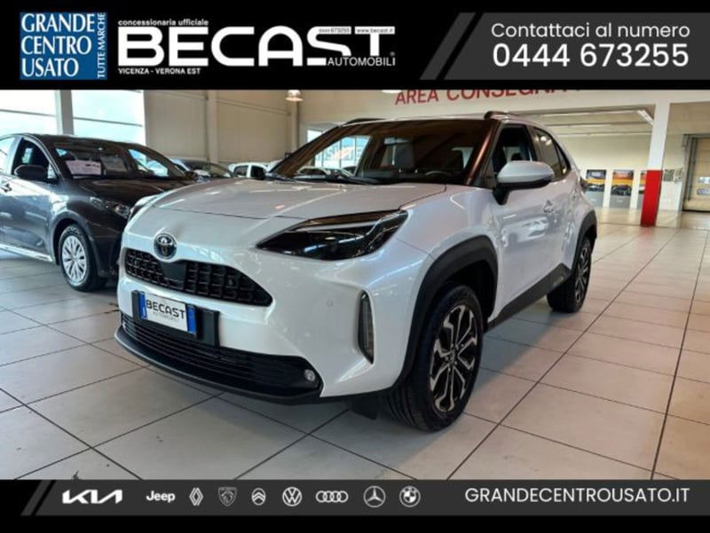 Toyota Yaris Cross 1.5 Hybrid 5p. E-CVT AWD-i Trend