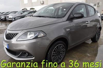 Lancia Ypsilon 1.0 FireFly 5 porte S&S Hybrid Gold Plus usata