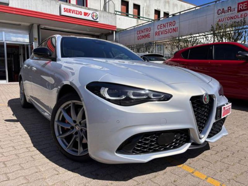 Alfa Romeo Giulia 2.0 Turbo 280 CV AT8 AWD Q4 Veloce Ti