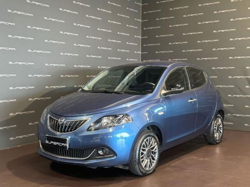 Lancia Ypsilon 1.0 FireFly 5 porte S&S Hybrid Gold Plus