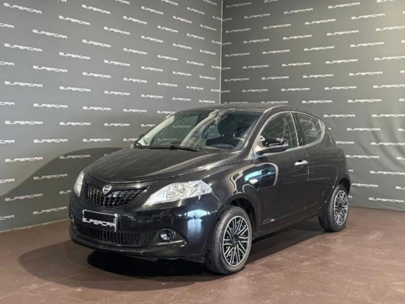 Lancia Ypsilon 1.0 FireFly 5 porte S&S Hybrid Ecochic A. Ferretti