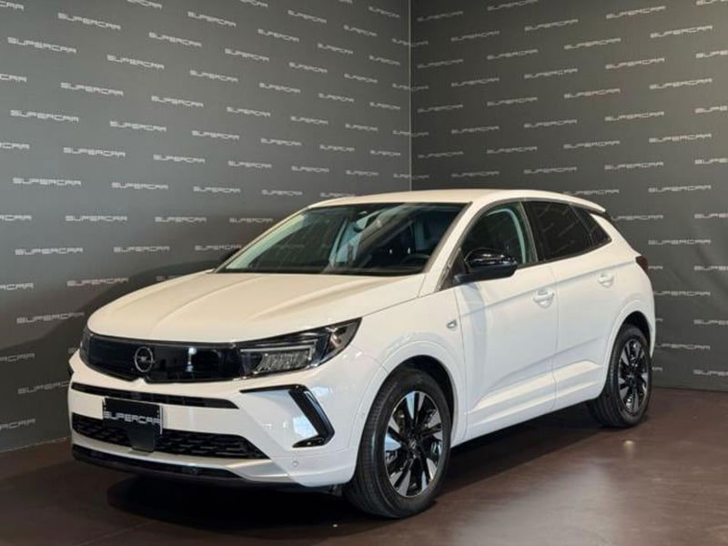 Opel Grandland 1.2 Turbo 12V 130 CV aut. Business Elegance