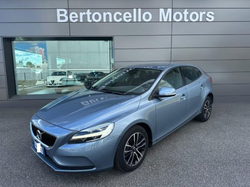 Volvo V40 D2 Geartronic Business Plus