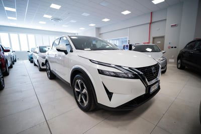 Nissan Qashqai 1.3 mhev N-Connecta 2wd 140cv nuova