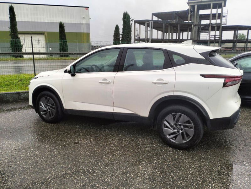 Nissan Qashqai 1.3 mhev Business 2wd 158cv xtronic
