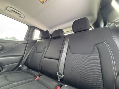 Jeep Renegade 1.6 Mjt 120 CV Limited (16)