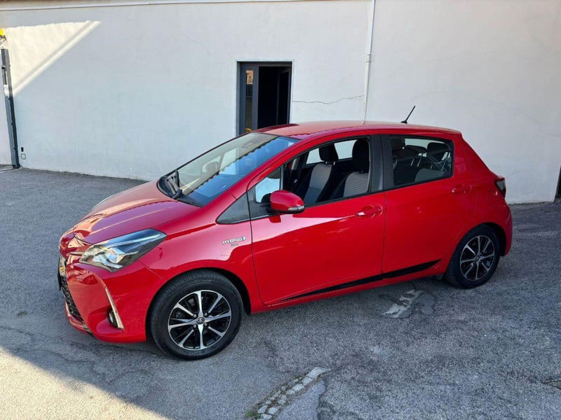 Toyota Yaris 1.5 Hybrid 5 porte Cool
