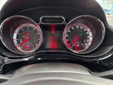 Opel Adam 1.4 87 CV Slam (12)