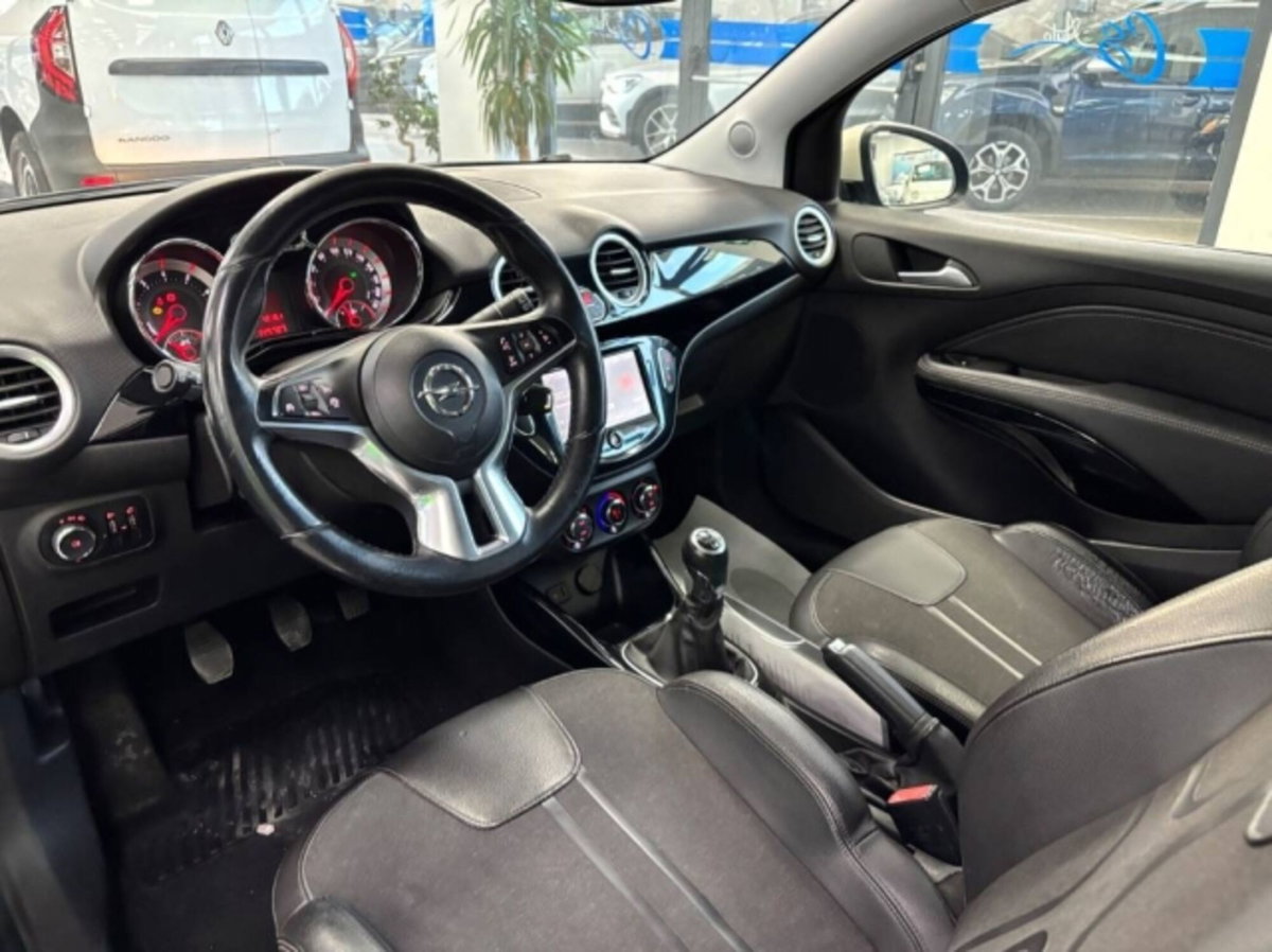 Opel Adam 1.4 87 CV Slam (9)