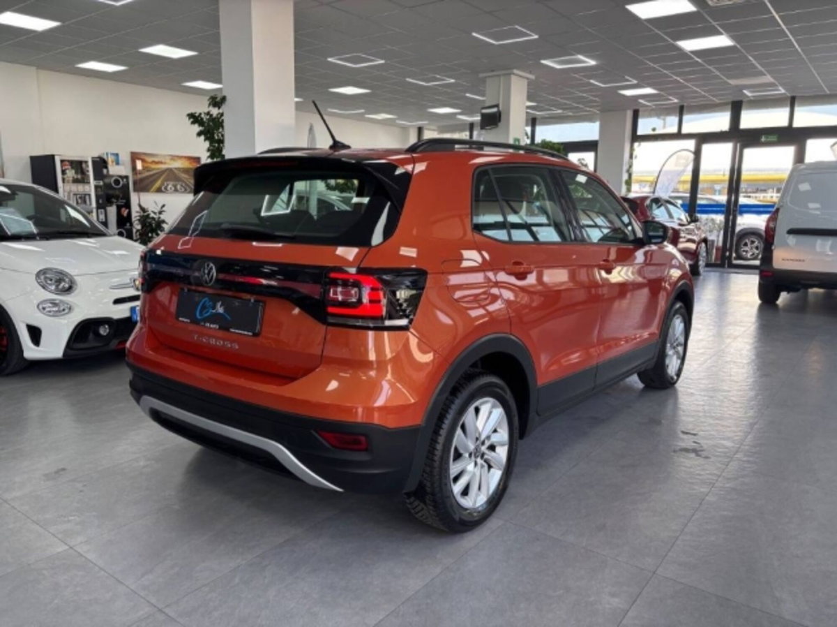 Volkswagen T-Cross 1.0 tsi Life 95cv (6)