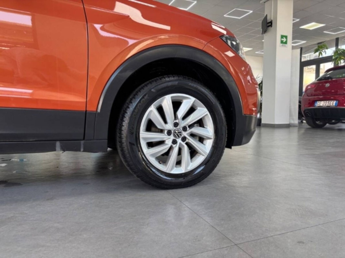 Volkswagen T-Cross 1.0 tsi Life 95cv (8)