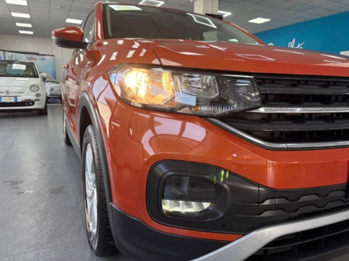 Volkswagen T-Cross 1.0 tsi Life 95cv (9)