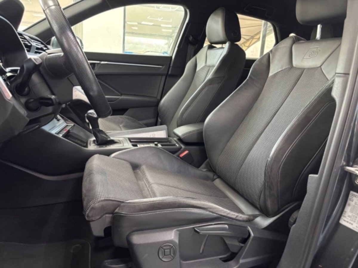 Audi Q3 Sportback Sportback 35 2.0 tdi s-tronic (14)