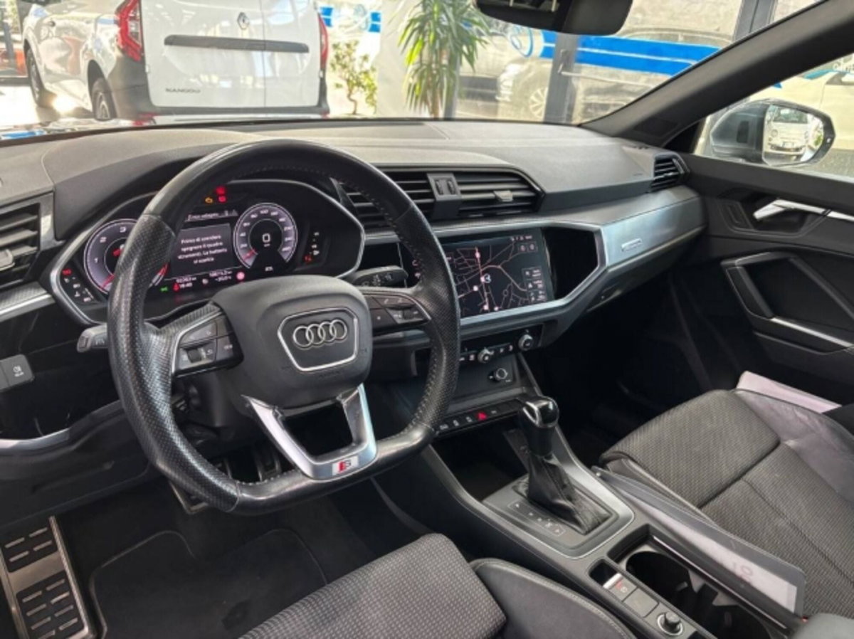 Audi Q3 Sportback Sportback 35 2.0 tdi s-tronic (15)