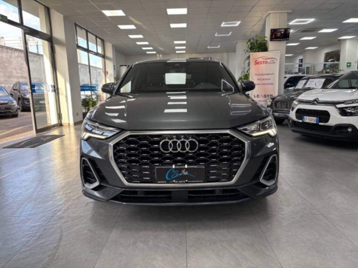 Audi Q3 Sportback Sportback 35 2.0 tdi s-tronic (2)