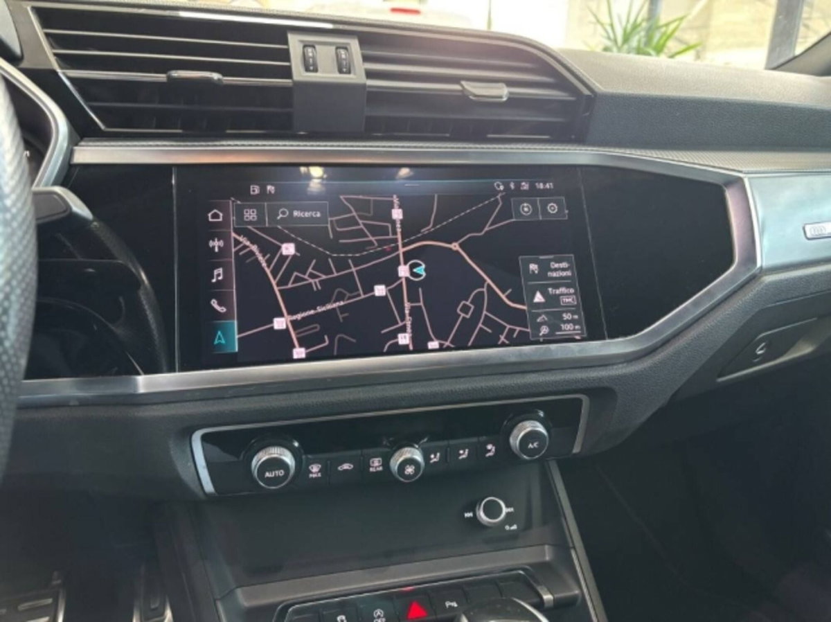 Audi Q3 Sportback Sportback 35 2.0 tdi s-tronic (20)