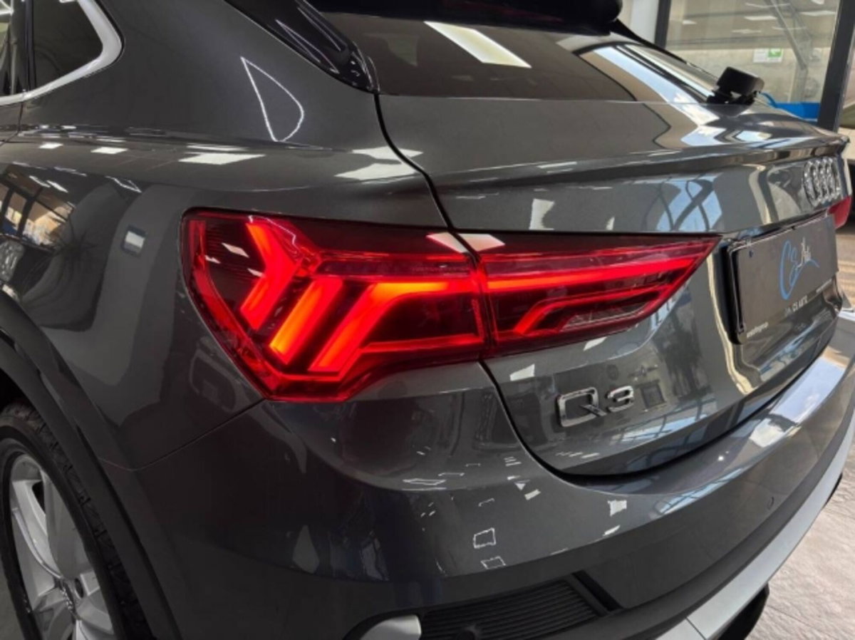 Audi Q3 Sportback Sportback 35 2.0 tdi s-tronic (8)