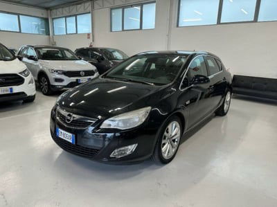 Opel Astra 1.7 CDTI 110CV 5 porte Cosmo usata