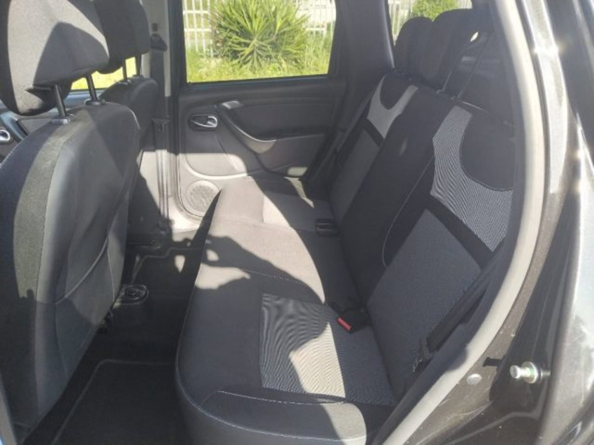Dacia Duster 1.5 dCi 110 CV S&S 4x2 Serie Speciale Brave2 (14)