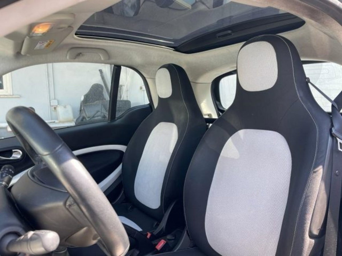 smart Fortwo 70 1.0 Passion (10)