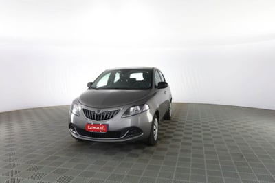 Lancia Ypsilon 1.0 FireFly 5 porte S&S Hybrid Ecochic Silver  usata