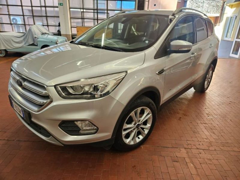 Ford Kuga 2.0 TDCI 150 CV S&S 4WD Titanium