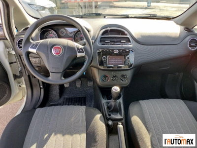 Fiat Punto 1.3 MJT II S&S 95 CV 5 porte Street (10)
