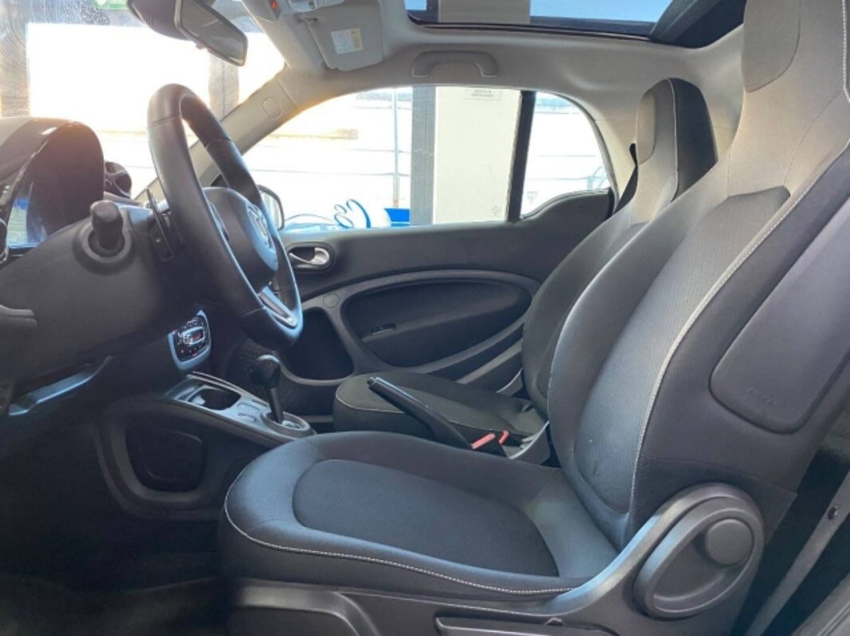 smart Fortwo 70 1.0 twinamic BRABUS Style (16)