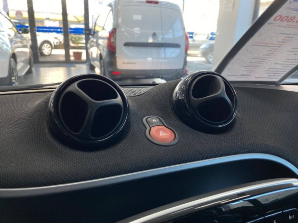 smart Fortwo 70 1.0 twinamic BRABUS Style (17)