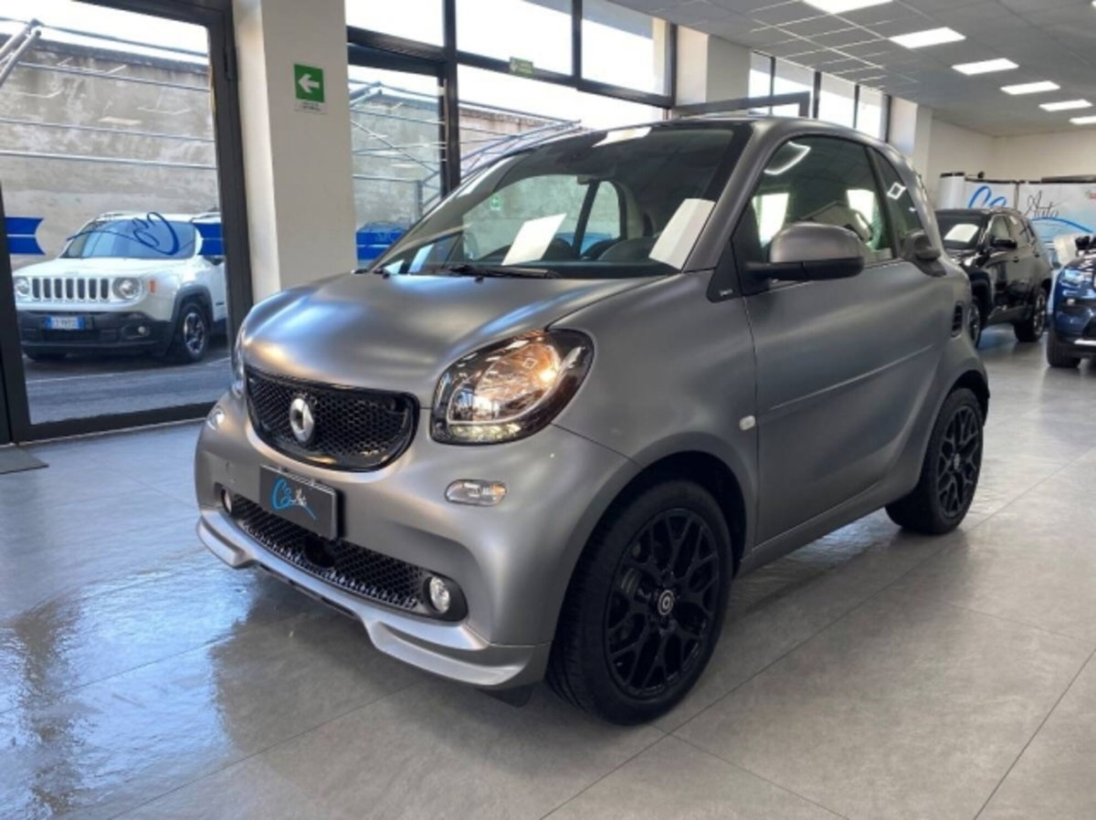 smart Fortwo 70 1.0 twinamic BRABUS Style (3)