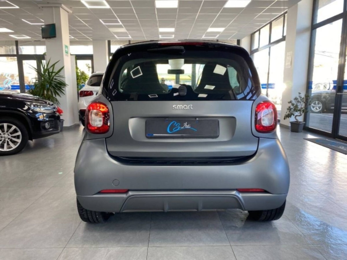 smart Fortwo 70 1.0 twinamic BRABUS Style (5)