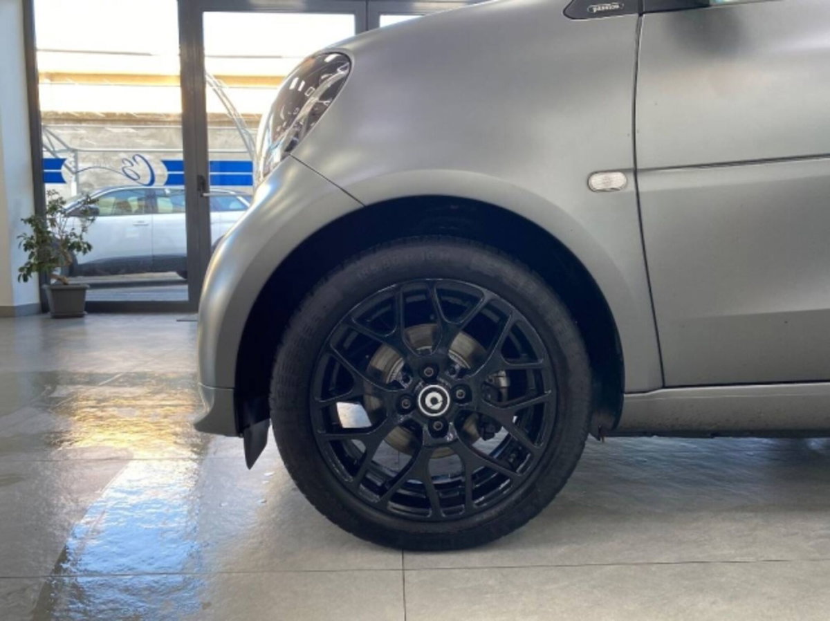 smart Fortwo 70 1.0 twinamic BRABUS Style (8)