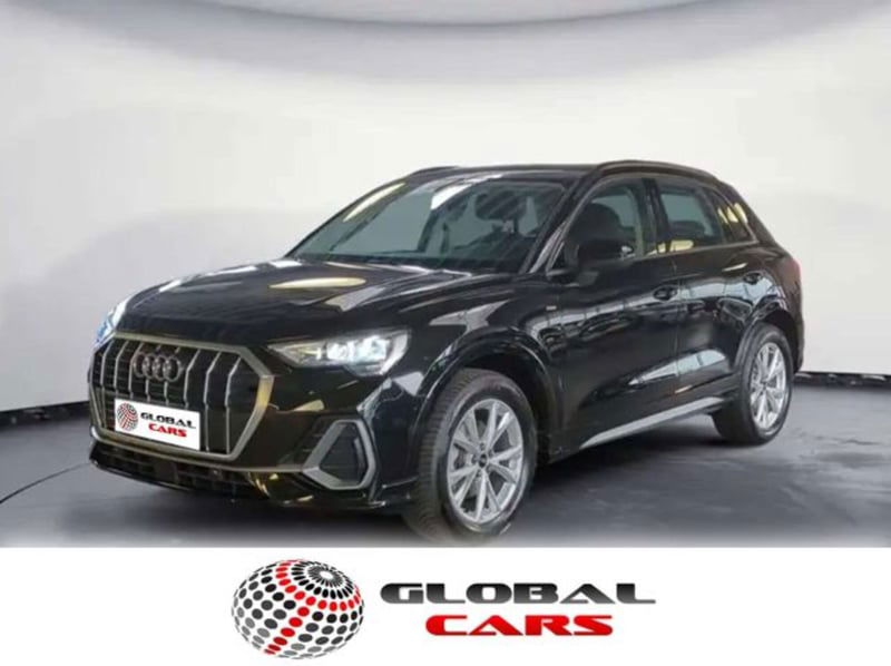 Audi Q3 35 2.0 tdi s-tronic